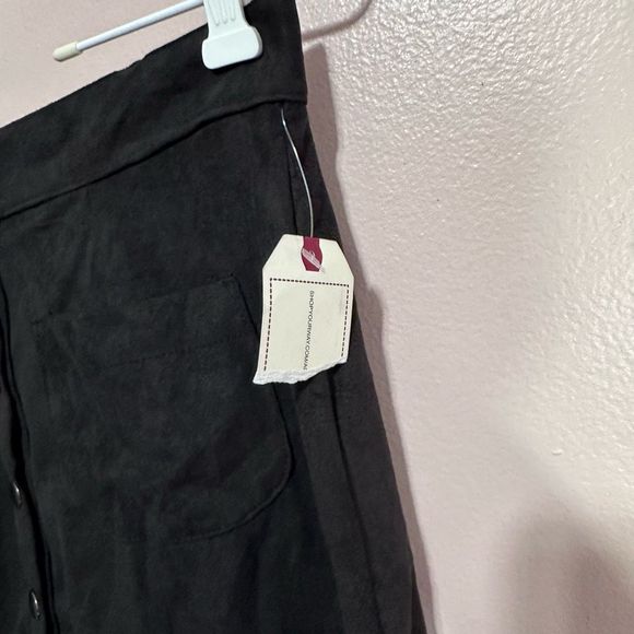 Adam Levine NWT black faux suede mini skirt small - Picture 3 of 5